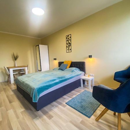 Fresh Smartly Designed Studio Flat & Sunny Balcony Будапеща Екстериор снимка