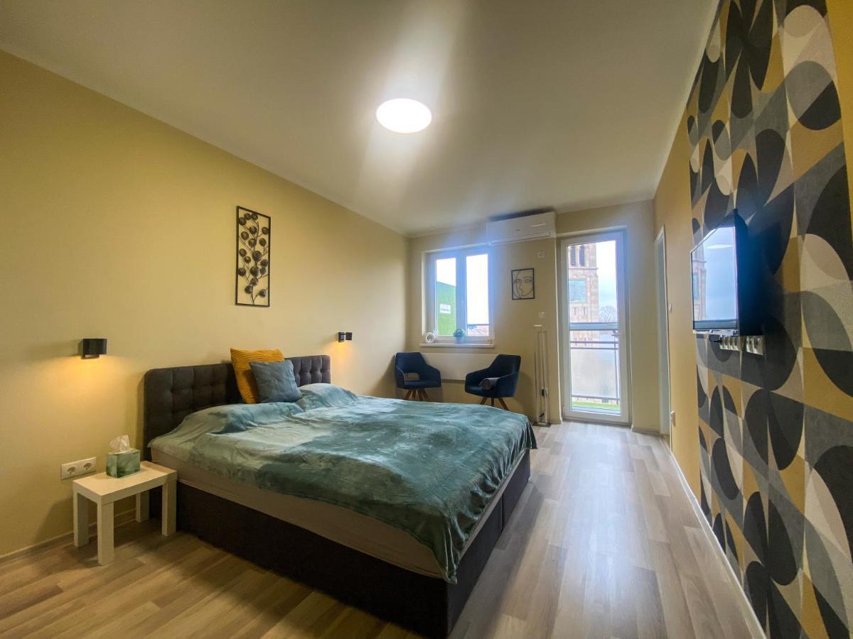 Fresh Smartly Designed Studio Flat & Sunny Balcony Будапеща Екстериор снимка