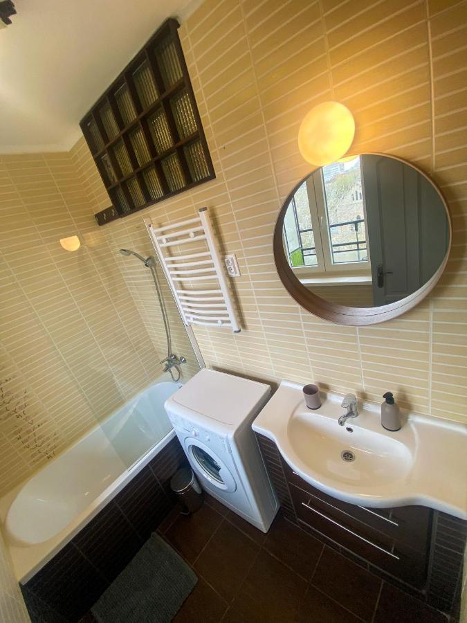 Fresh Smartly Designed Studio Flat & Sunny Balcony Будапеща Екстериор снимка