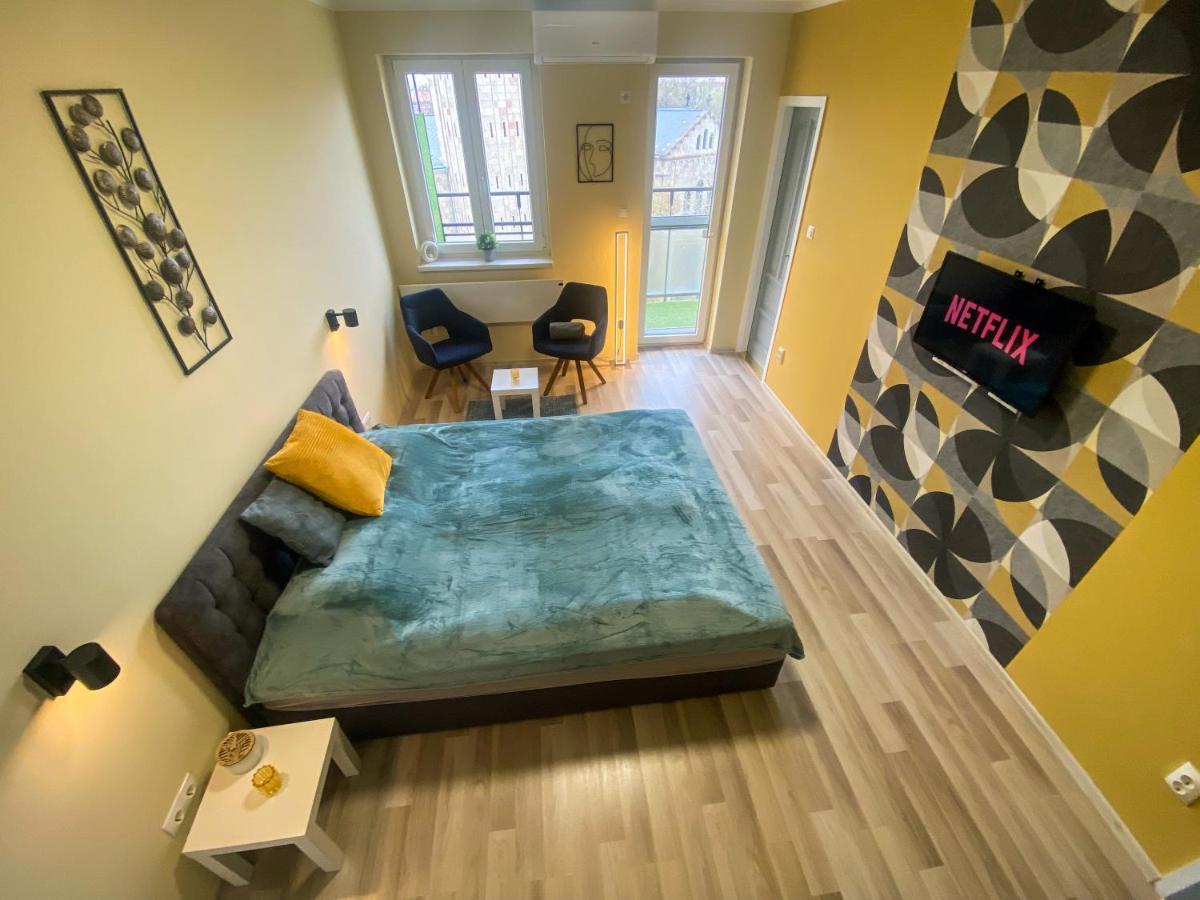 Fresh Smartly Designed Studio Flat & Sunny Balcony Будапеща Екстериор снимка